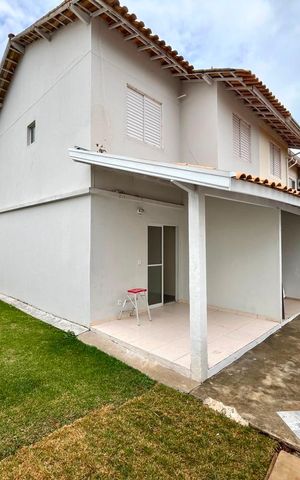 Casa para alugar com 251m², 4 quartos e 4 vagas Casa para alugar com 251m², 4 quartos e 4 vagasQuintal
