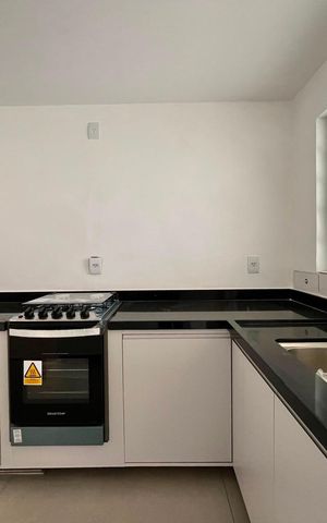 Casa para alugar com 251m², 4 quartos e 4 vagas Casa para alugar com 251m², 4 quartos e 4 vagasCozinha