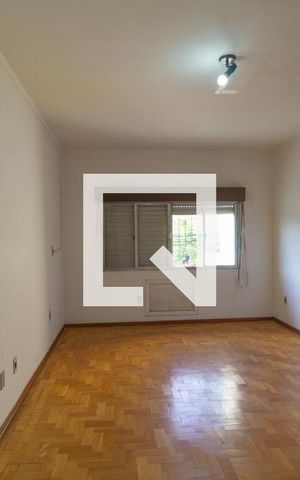 Casa para alugar com 300m², 4 quartos e 2 vagas