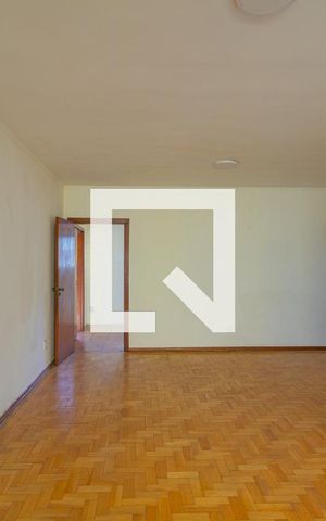 Casa para alugar com 300m², 4 quartos e 2 vagas