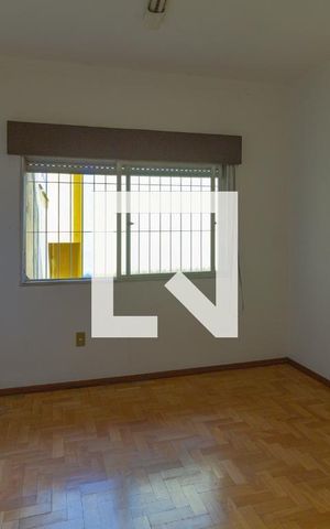 Casa para alugar com 300m², 4 quartos e 2 vagas
