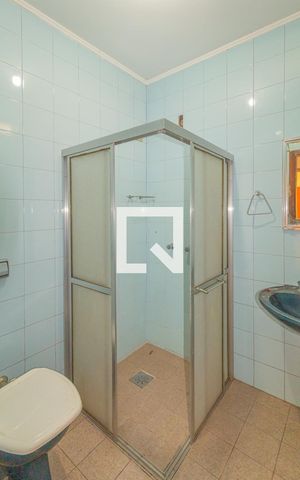 Casa para alugar com 300m², 4 quartos e 2 vagas