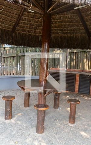 Casa de condomínio para alugar com 120m², 3 quartos e 2 vagas Casa de condomínio para alugar com 120m², 3 quartos e 2 vagasÁrea comum - Churrasqueira