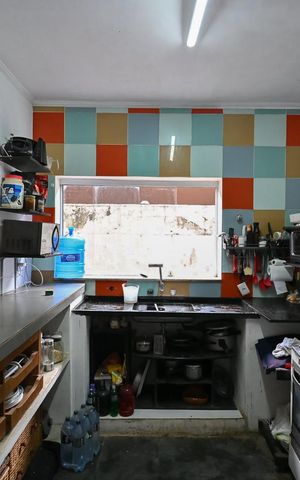 Casa à venda com 183m², 3 quartos e 2 vagasCozinha