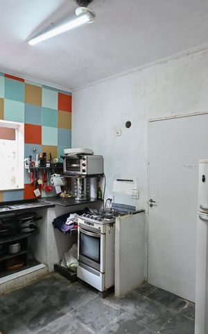 Casa à venda com 183m², 3 quartos e 2 vagasCozinha