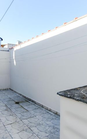 Casa para alugar com 147m², 2 quartos e 3 vagasQuintal