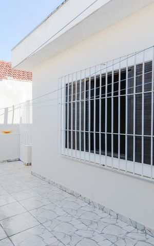 Casa para alugar com 147m², 2 quartos e 3 vagasQuintal
