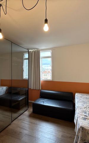 Studio à venda com 28m², 1 quarto e sem vaga