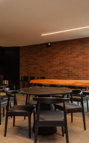 Apartamento à venda com 148m², 3 quartos e 2 vagas Apartamento à venda com 148m², 3 quartos e 2 vagasÁrea comum - Área Gourmet