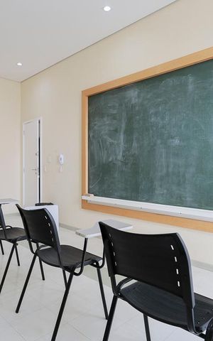Apartamento à venda com 89m², 3 quartos e 2 vagas Apartamento à venda com 89m², 3 quartos e 2 vagasÁrea comum - Sala de estudos