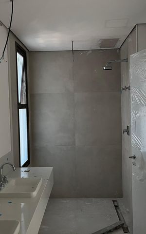 Apartamento à venda com 182m², 3 quartos e 3 vagas Apartamento à venda com 182m², 3 quartos e 3 vagasBanheiro 3
