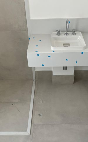 Apartamento à venda com 182m², 3 quartos e 3 vagas Apartamento à venda com 182m², 3 quartos e 3 vagasBanheiro 1