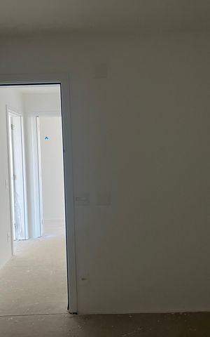 Apartamento à venda com 182m², 3 quartos e 3 vagas Apartamento à venda com 182m², 3 quartos e 3 vagasQuarto 2