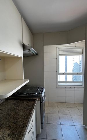 Apartamento para alugar com 67m², 2 quartos e 2 vagas Apartamento para alugar com 67m², 2 quartos e 2 vagasCozinha