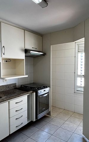 Apartamento para alugar com 67m², 2 quartos e 2 vagas Apartamento para alugar com 67m², 2 quartos e 2 vagasCozinha