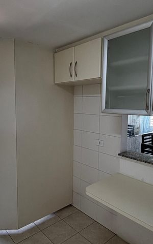 Apartamento para alugar com 67m², 2 quartos e 2 vagas Apartamento para alugar com 67m², 2 quartos e 2 vagasCozinha