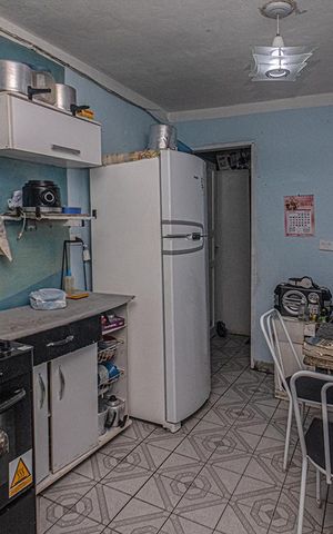 Casa à venda com 78m², 1 quarto e sem vaga Casa à venda com 78m², 1 quarto e sem vagaSala/Cozinha