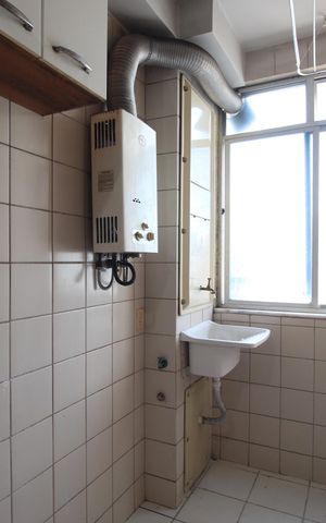 Apartamento à venda com 58m², 2 quartos e 1 vagaÁrea de serviço