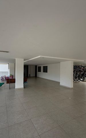 Apartamento à venda com 58m², 2 quartos e 1 vaga Apartamento à venda com 58m², 2 quartos e 1 vagaÁrea comum - Salão de festas