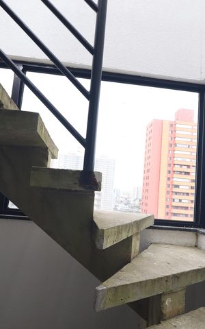 Apartamento à venda com 93m², 2 quartos e 1 vagaEscada Cobertura