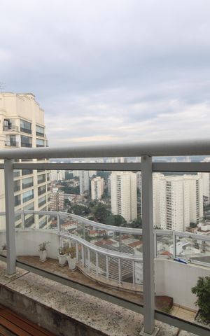 Apartamento à venda com 304m², 3 quartos e 4 vagasSacada