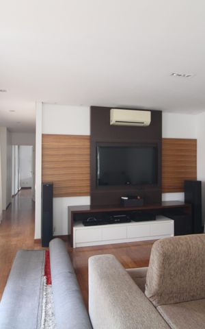 Apartamento à venda com 304m², 3 quartos e 4 vagasSala 2