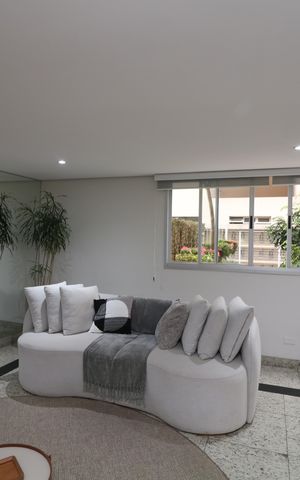 Apartamento à venda com 65m², 3 quartos e 1 vagaHall de entrada
