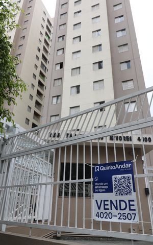 Apartamento à venda com 65m², 3 quartos e 1 vagaFachada e portaria