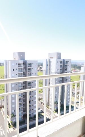 Apartamento para alugar com 100m², 2 quartos e 1 vagaVaranda 