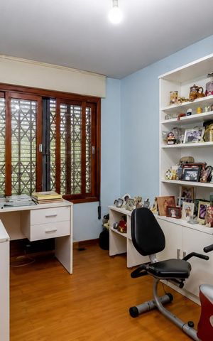 Casa para alugar com 200m², 3 quartos e 3 vagas Casa para alugar com 200m², 3 quartos e 3 vagasQuarto 1