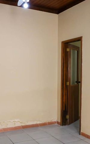 Casa para alugar com 90m², 1 quarto e 2 vagas Casa para alugar com 90m², 1 quarto e 2 vagasSala