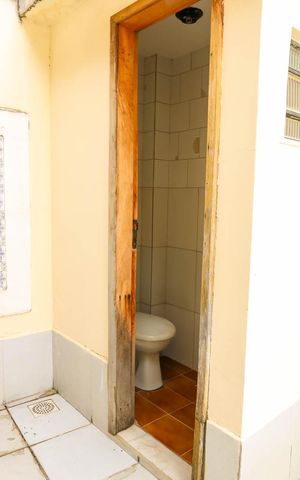 Casa para alugar com 90m², 1 quarto e 2 vagas Casa para alugar com 90m², 1 quarto e 2 vagasBanheiro de serviço