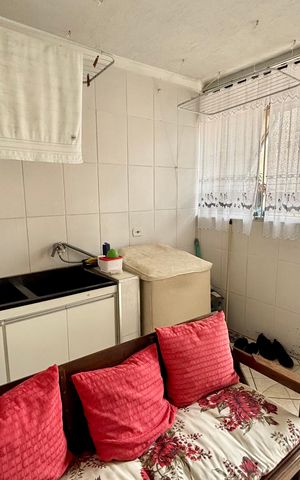 Casa à venda com 120m², 2 quartos e 1 vaga Casa à venda com 120m², 2 quartos e 1 vagaÁrea de serviço
