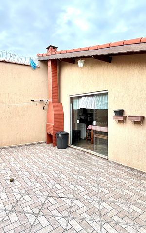 Casa à venda com 120m², 2 quartos e 1 vaga Casa à venda com 120m², 2 quartos e 1 vagaQuintal