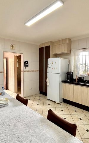 Casa à venda com 120m², 2 quartos e 1 vaga Casa à venda com 120m², 2 quartos e 1 vagaCozinha