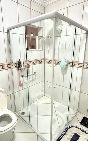 Casa à venda com 120m², 2 quartos e 1 vaga Casa à venda com 120m², 2 quartos e 1 vagaBanheiro 2