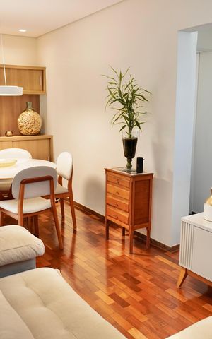 Apartamento à venda com 70m², 2 quartos e 1 vaga Apartamento à venda com 70m², 2 quartos e 1 vagaSala