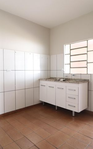 Casa para alugar com 120m², 3 quartos e 3 vagasCozinha