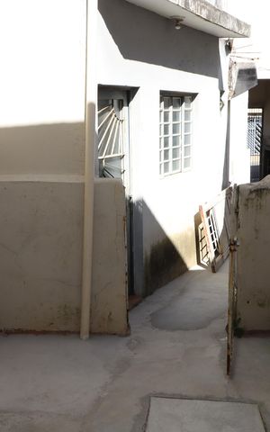 Casa para alugar com 80m², 1 quarto e sem vagaQuintal