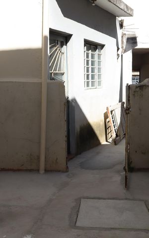 Casa para alugar com 80m², 1 quarto e sem vagaQuintal