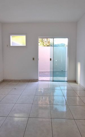 Apartamento para alugar com 130m², 3 quartos e 1 vaga Apartamento para alugar com 130m², 3 quartos e 1 vagaSala
