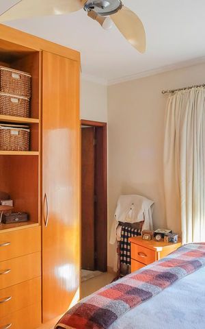 Apartamento à venda com 160m², 3 quartos e 2 vagasSuíte 3
