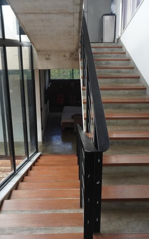 Casa de condomínio à venda com 295m², 4 quartos e 4 vagasEntrada