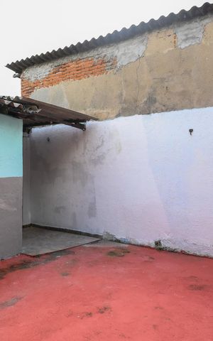Casa à venda com 88m², 3 quartos e sem vaga Casa à venda com 88m², 3 quartos e sem vagaCasa 2 - Área externa