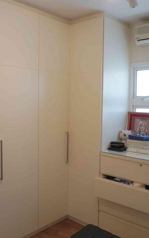 Casa de condomínio à venda com 350m², 3 quartos e 6 vagasCloset da suíte 3
