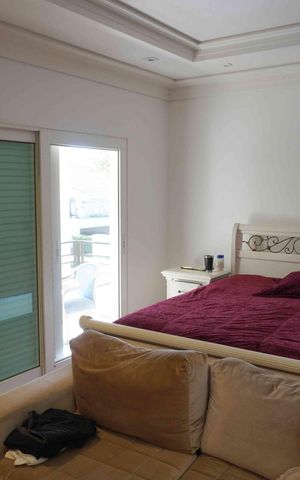Casa de condomínio à venda com 350m², 3 quartos e 6 vagasSuite 3
