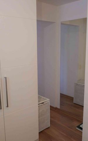 Casa de condomínio à venda com 350m², 3 quartos e 6 vagasCloset da suíte 3