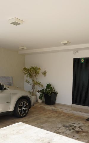 Casa de condomínio à venda com 350m², 3 quartos e 6 vagasGaragem