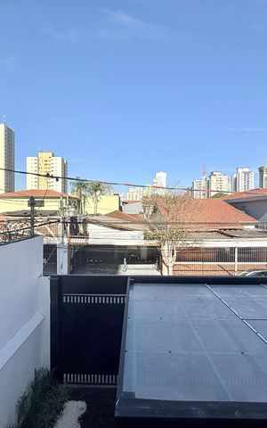 Casa para alugar com 263m², 4 quartos e 2 vagas Casa para alugar com 263m², 4 quartos e 2 vagasVista Suíte