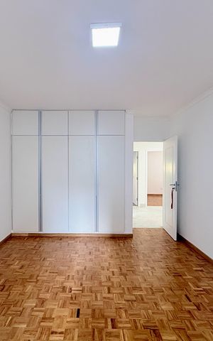 Casa para alugar com 263m², 4 quartos e 2 vagas Casa para alugar com 263m², 4 quartos e 2 vagasQuarto 4